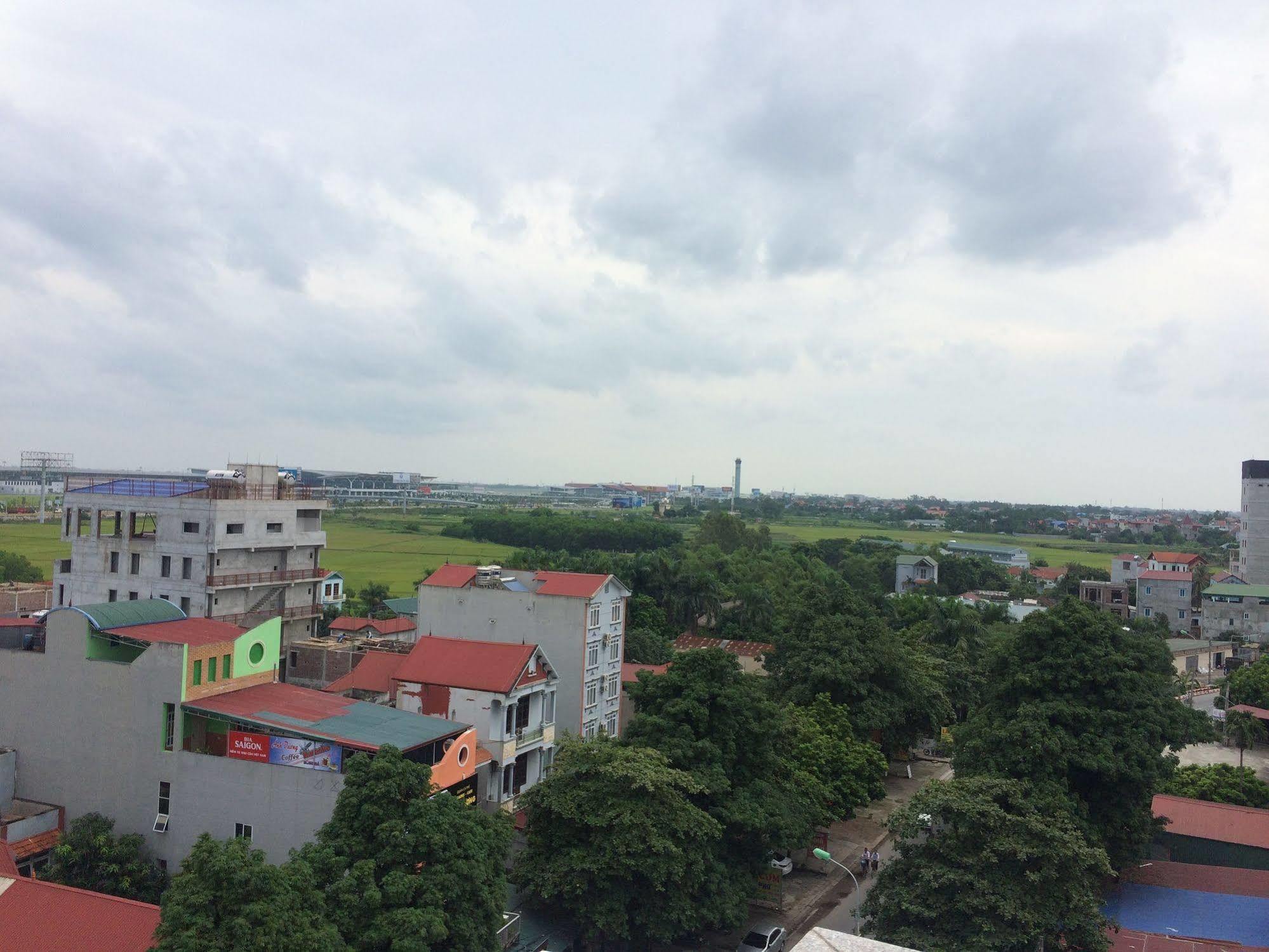 Chio Hotel Noi Bai Exterior photo